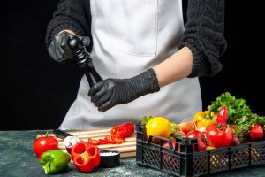 Еволюцията на готварската престилка